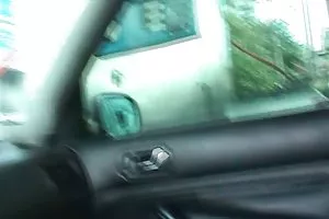 با دست و پا بزرگ